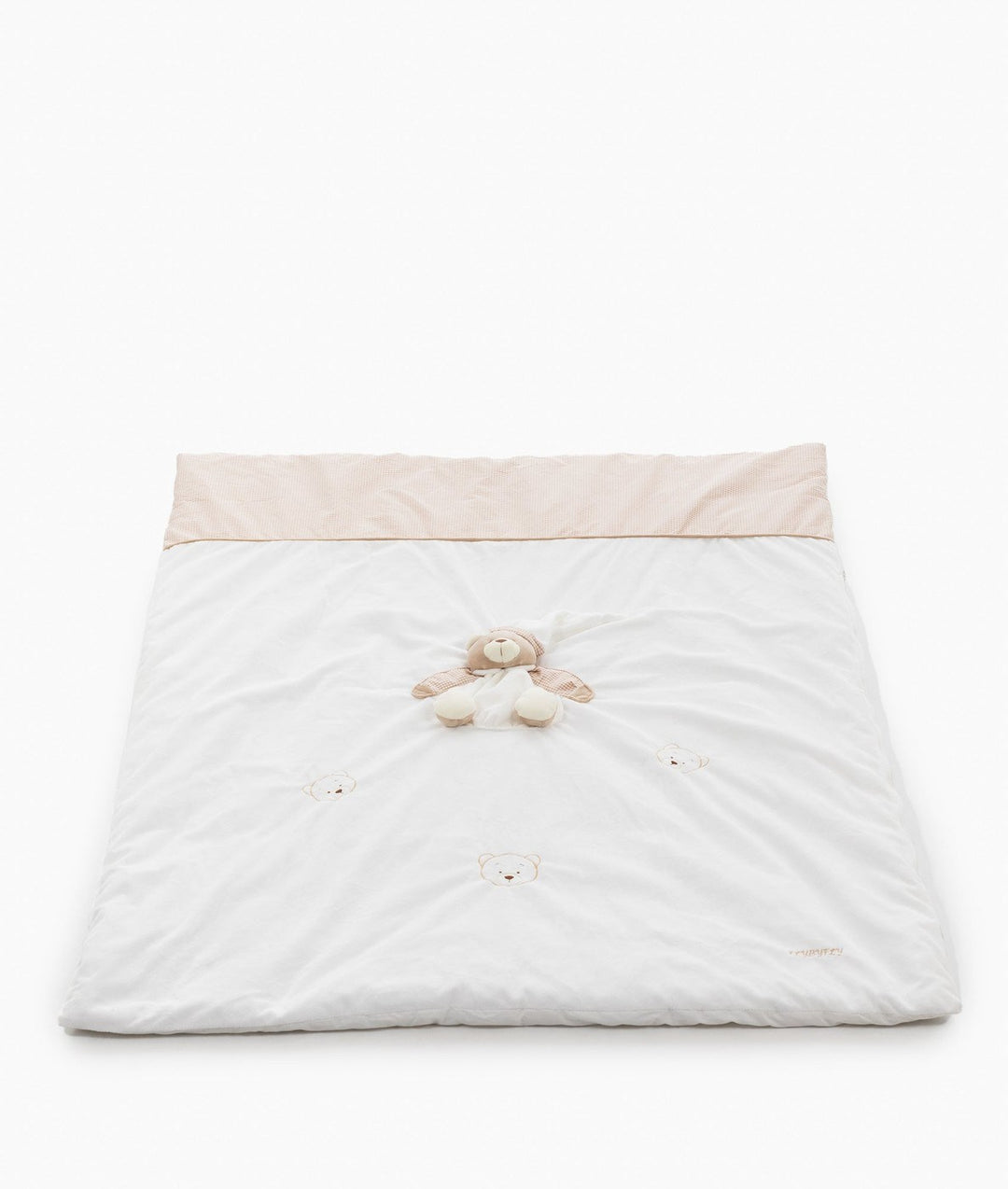 White and beige quilt and cover set for toddlers