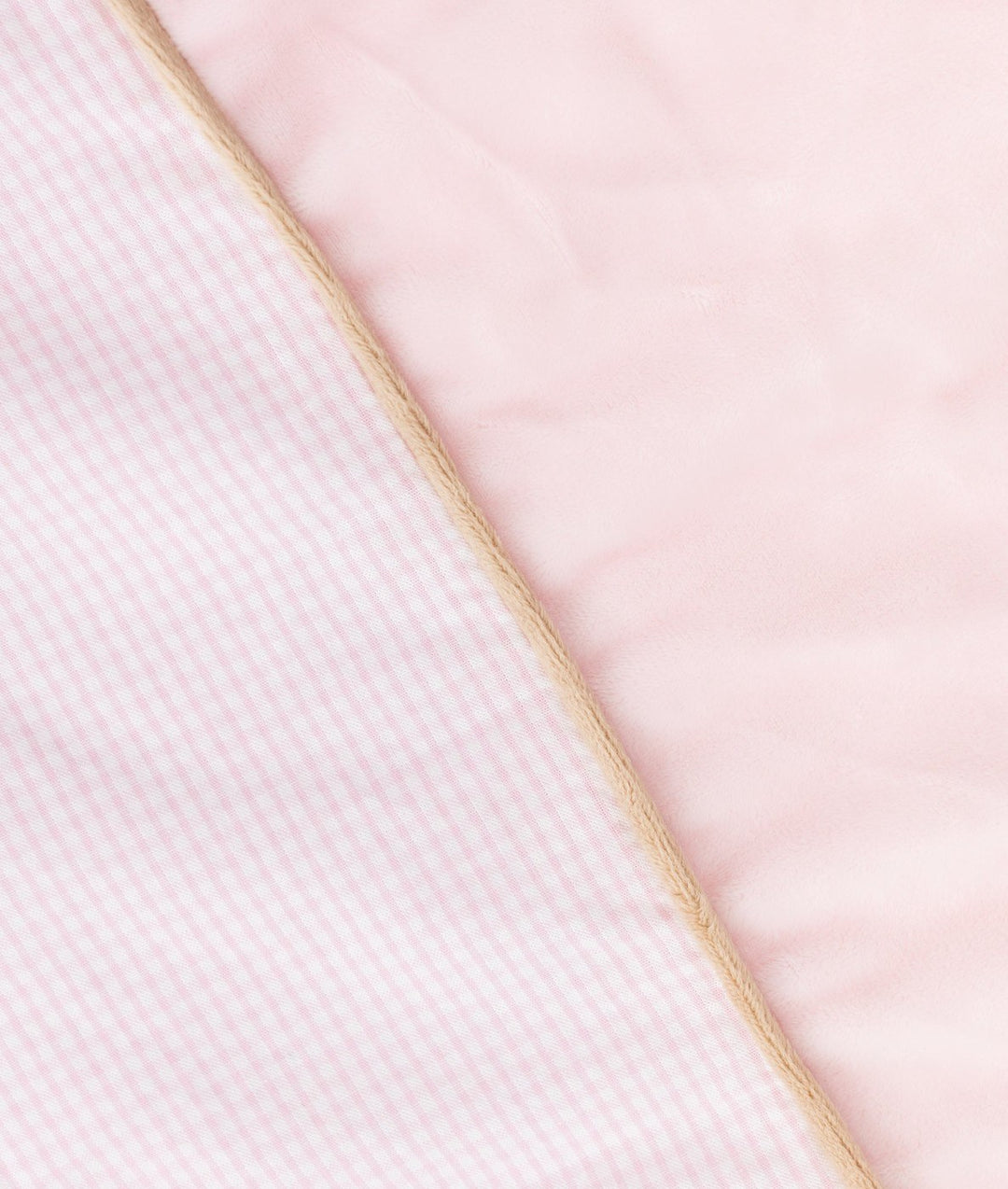 Pink quilt and cover set for toddlers