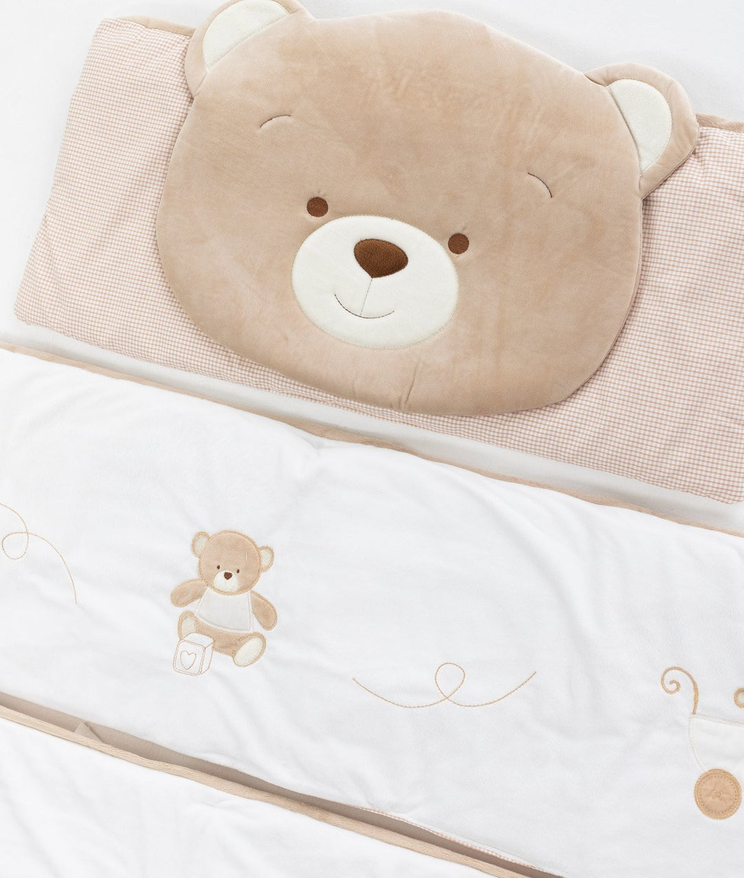 White and beige cot bumper set for baby cot
