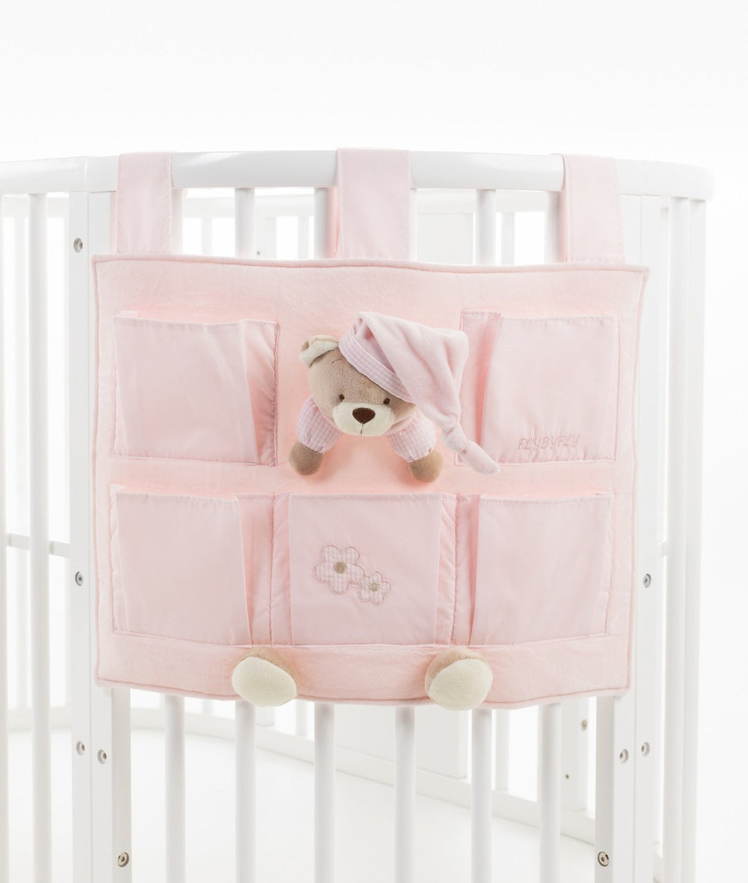 Baby nursery organiser in pink